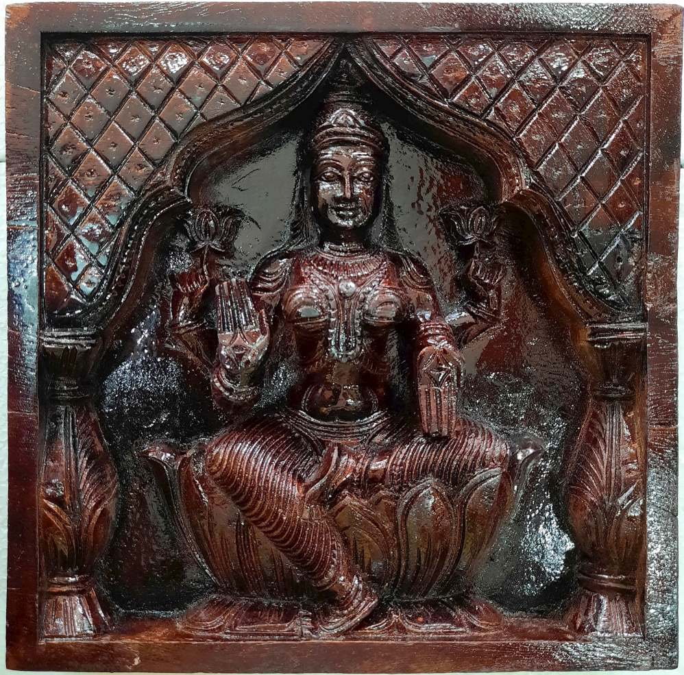 Wooden Lakshmi idol