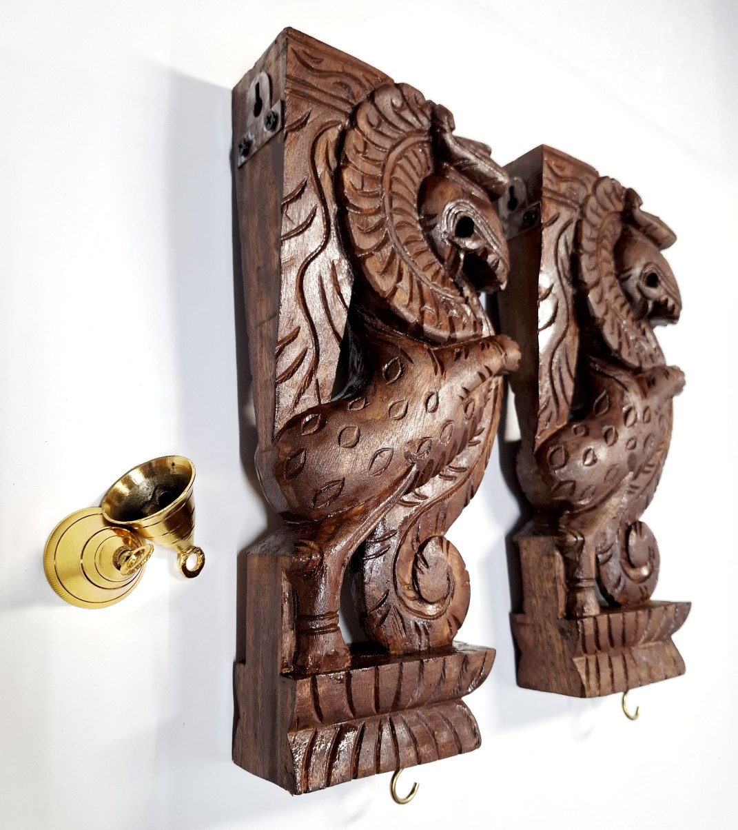 Yali Wall Bracket Pair