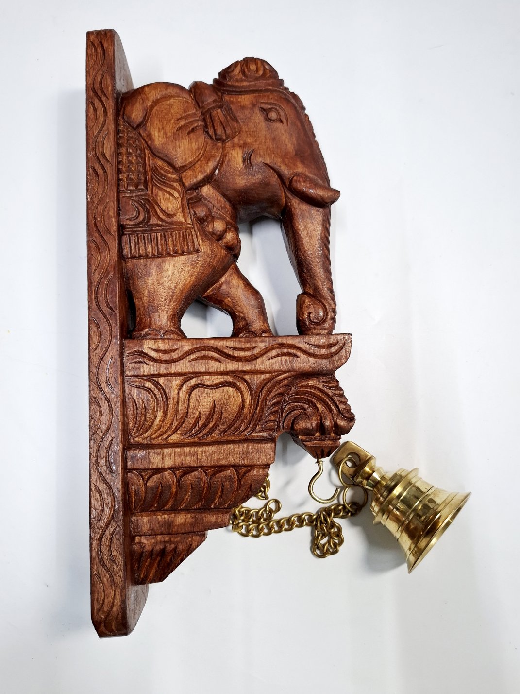 Elephant wooden wall bracket