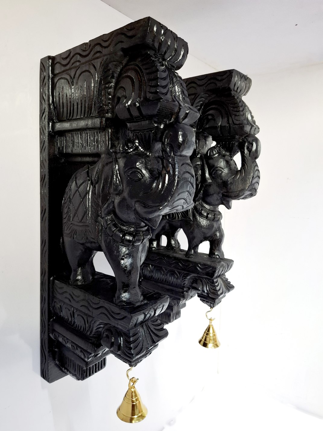 Wooden Elephant Wall Bracket Pair 18 Inch – Hand-Carved Antique Temple Style Corbels